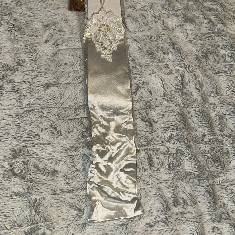 Forum Novelties Long Satin Beaded Glovelets White Lace Pearl Sequin 60605 NEW